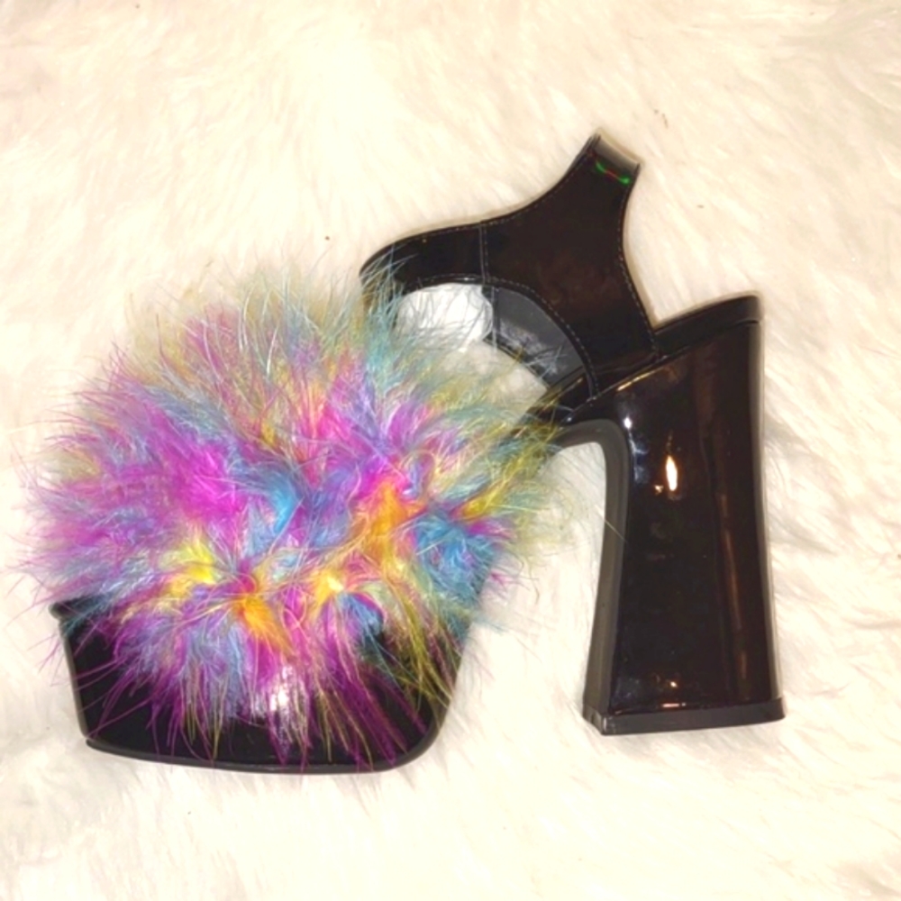 CURRENT MOOD💫 Marabou Platform Heels🦶 - Picture 2 of 16